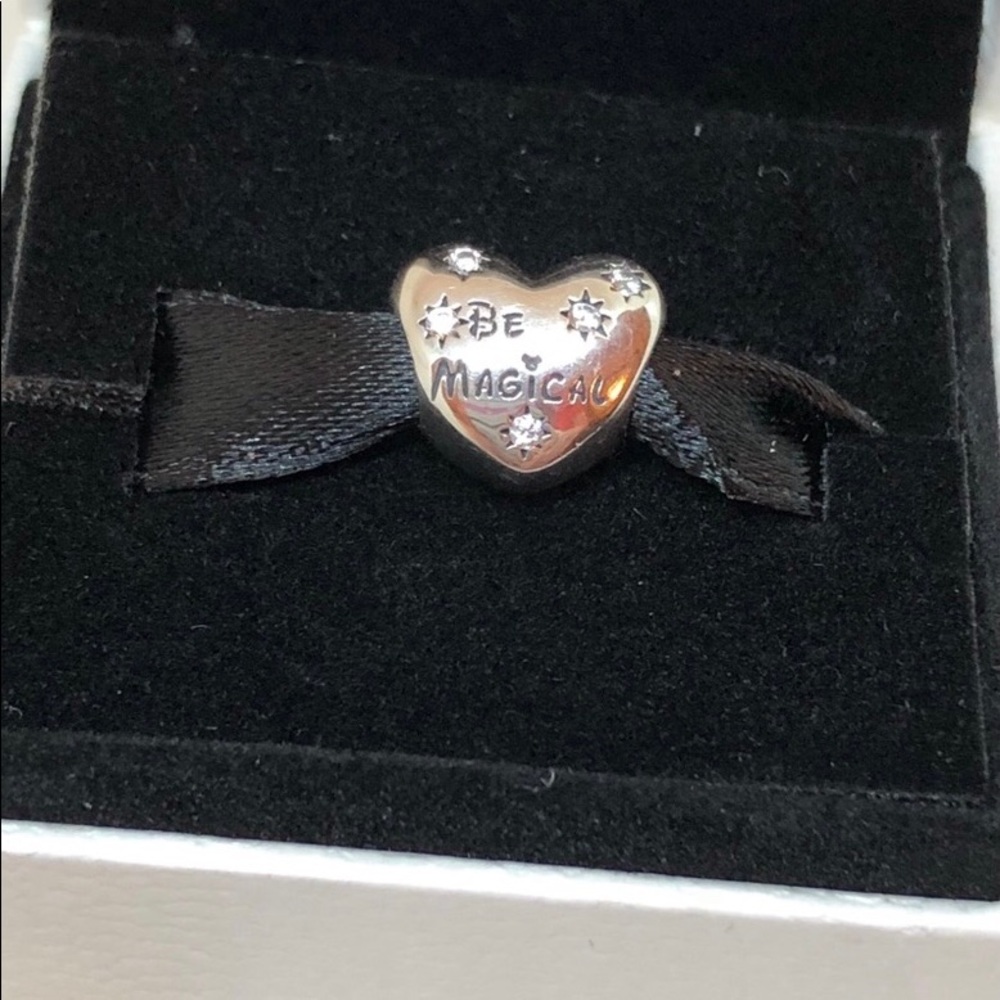 PANDORA CHARM - Picture 10 of 11